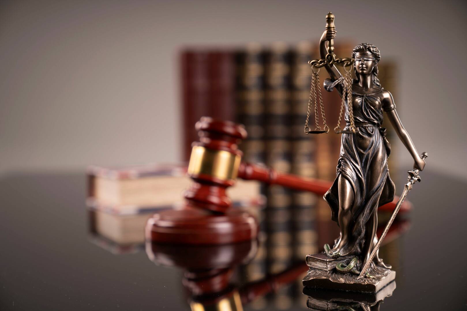 Kleveland Law logo